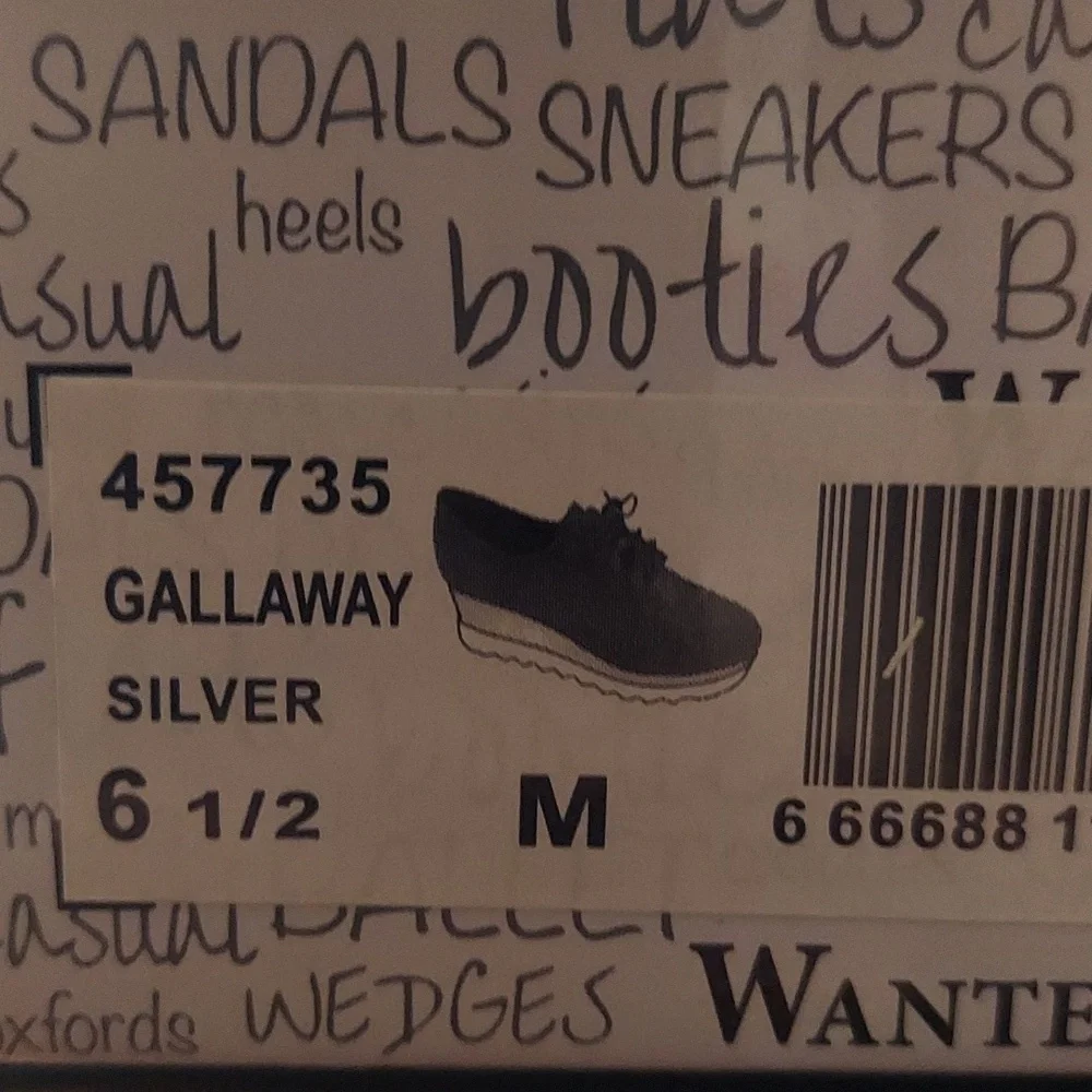 Wanted Gallaway Lace up Platform Wedge Oxford - silver - size 6.5M